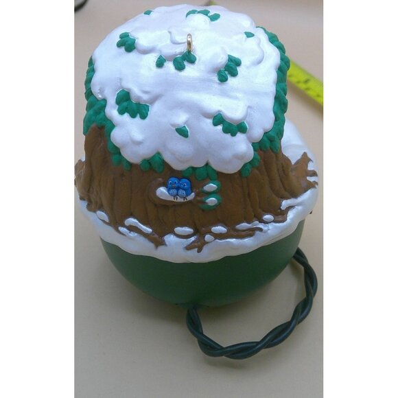 Hallmark Keepsake Ornament "Bambi Discovers Winter" w/ Motion & Lights * AB20 aa - Picture 3 of 5